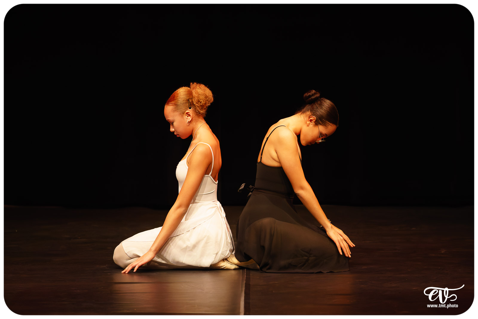 MATIERE BRUTE (CHRISTELLE DAUJEAN)